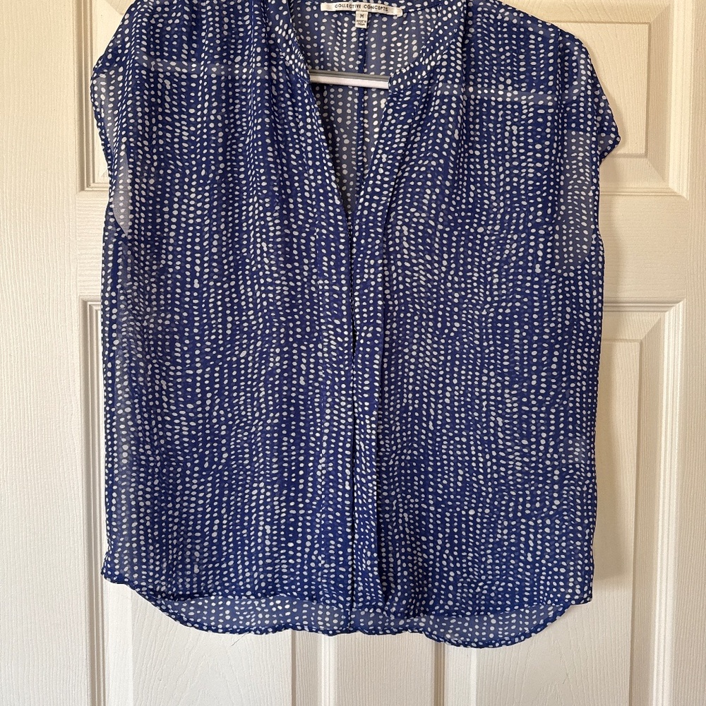 Sleeveless pretty blue